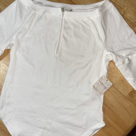 Free People Blake Baby Tee size Size BNWTS $38.00 - Picture 11 of 14